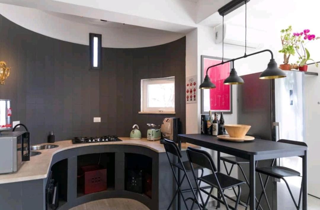 Villa'S Apartment On The Beach, Swimming Pool A/C 팔레르모 외부 사진